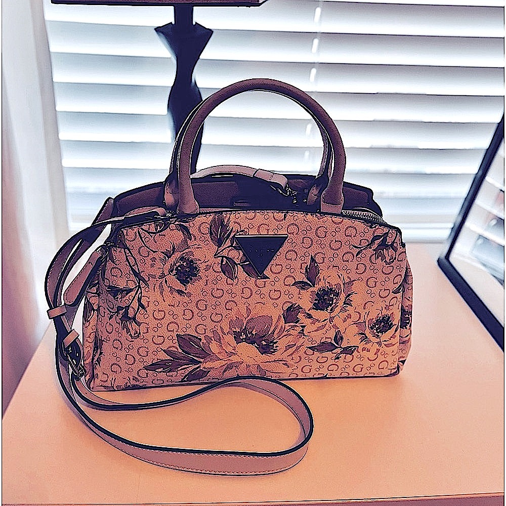 Guess Handle Bag 8x11x4